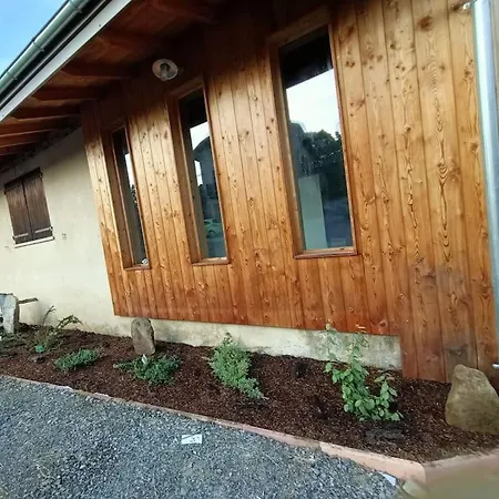 Chez Pierrette Et Eugene Prix Nuitee/10 Personne