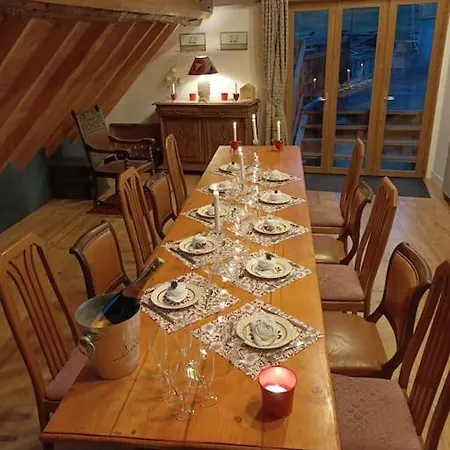 Holiday home Chez Pierrette Et Eugene Prix Nuitee/10 Personne *